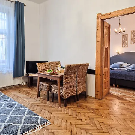 Old Town Plac Szczepanski Premium Краков