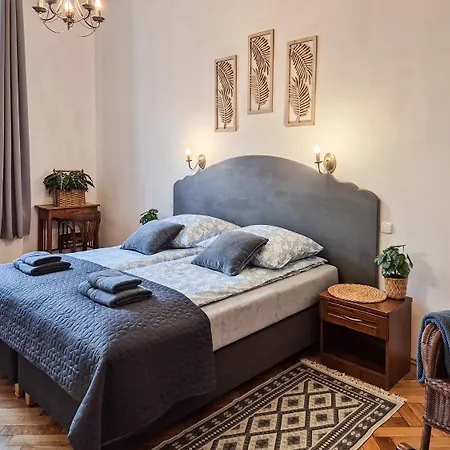 Apartamento Old Town Plac Szczepanski Premium Cracóvia