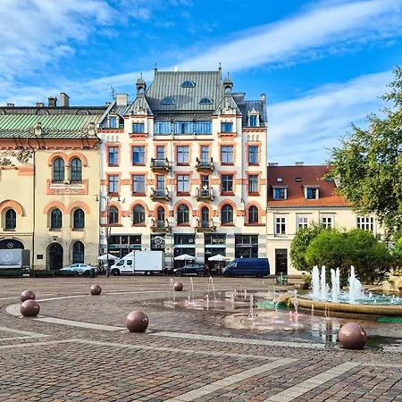 Old Town Plac Szczepanski Premium * Cracóvia