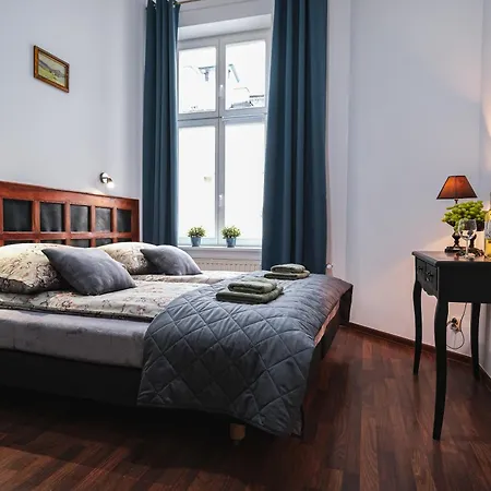 Old Town Plac Szczepanski Premium *