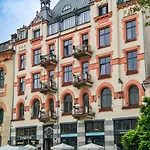 Old Town Plac Szczepanski Premium Krakkó