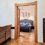 Old Town Plac Szczepanski Premium Apartman Krakkó
